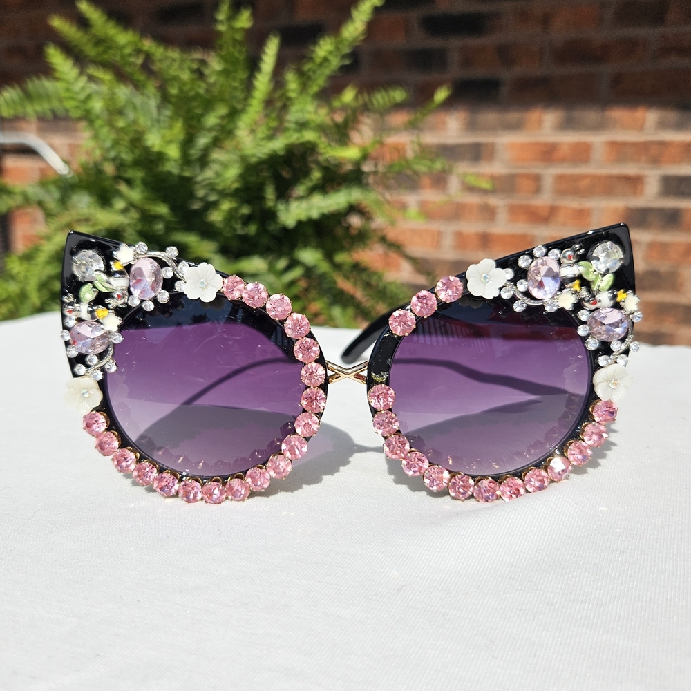 Luxury Floral Rhinestone Embellished Pink Cateye Sunglasses